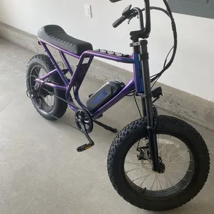 E-bike bought from Bike Factory Hurley Mini Swell V2 their at home delivery service was awesome!