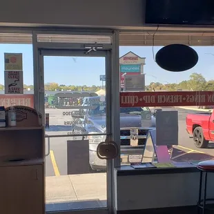 a view of the outside of the restaurant