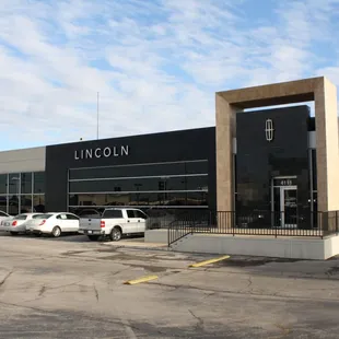 The Bill Knight Lincoln Volvo dealership is about to undergo a facelift, but look at us now!