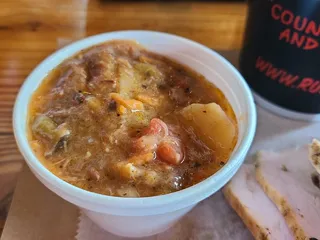 Rudy's "Country Store" and Bar-B-Q