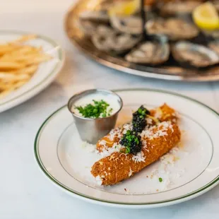 oysters and mussels, mussels, oysters, shellfish, food