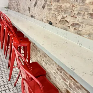 Counter seating