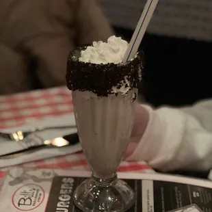 Milkshake Cookies and Cream