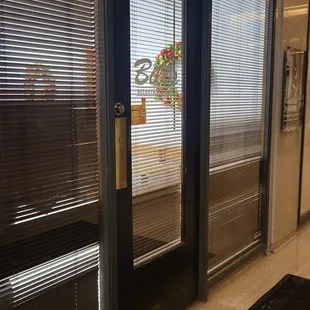 Entrance to the restaurant from the building lobby