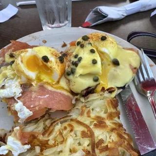 Smoked Salmon Benedict