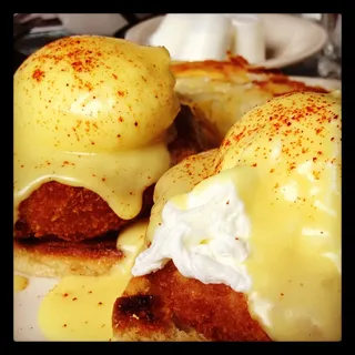 Eggs Benedict