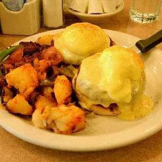Crab Cakes Benedict