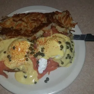 Smoked Salmon Benedict