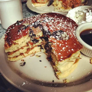 Cookies & Cream Pancakes