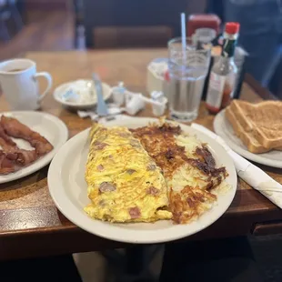 Meat Lovers Omelette with extra bacon on the side