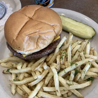 Cheeseburger with Fries