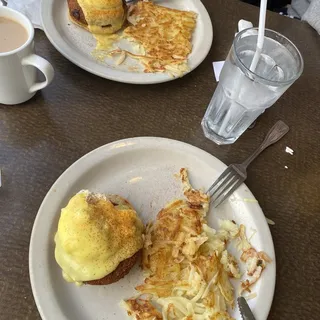 Eggs Benedict