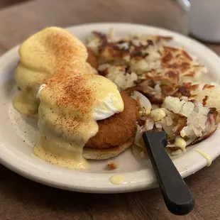 Crab Cakes Benedict