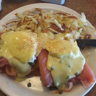 Smoked Salmon Benedict