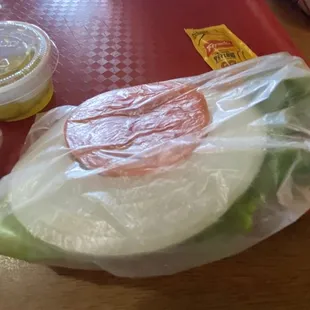 Burger veggies served in separate baggie.