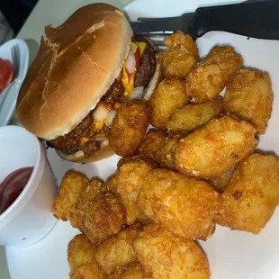 a hamburger and tater tots