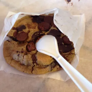 The cookie. Well worth the $2