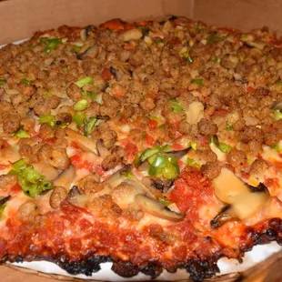 Bill's Feast (large): Bill's Pizza Pub