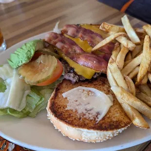 Giants Burger without the Avocado