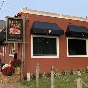 Exterior on Main Street