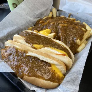 Chili Cheese Dog with Small Chili Cheese Fry
