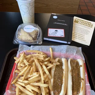 Chili dogs and fries.