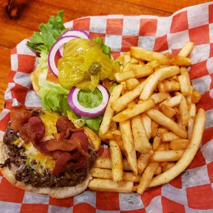 Bacon Cheeseburger