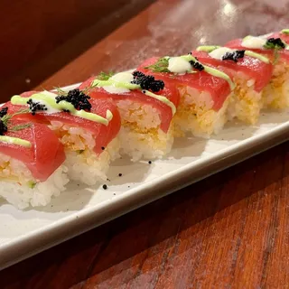 Tuna/Spicy Crab Press Sushi