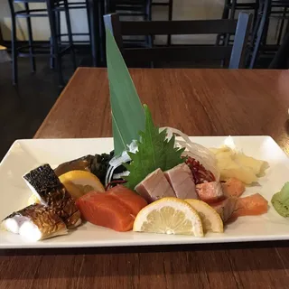 Nigiri Sushi Deluxe