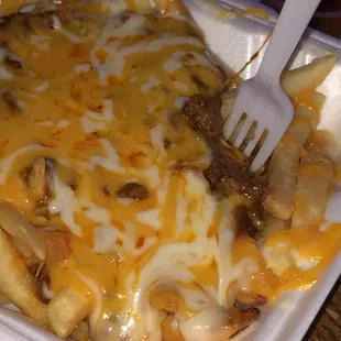 Chili cheese fries