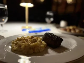 1700 Degrees Steakhouse