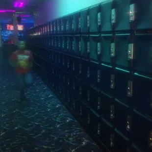 Lockers are plentiful.