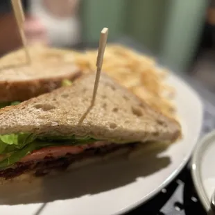 BLT