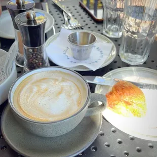 Latte and Ozzie Roll
