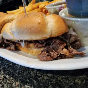 Italian Beef special was excellent, as was the beef jus for dipping it into.