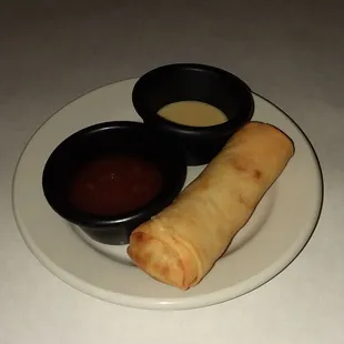 Shrimp Spring Roll.  $2.