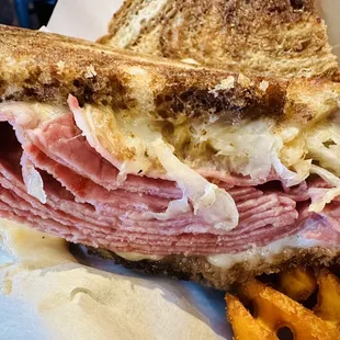 Classic Reuben Sandwich