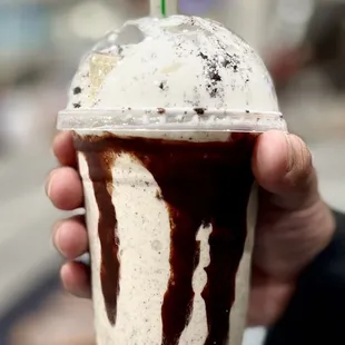 Oreo/Banana milkshake
