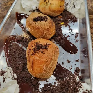BEIGNETS