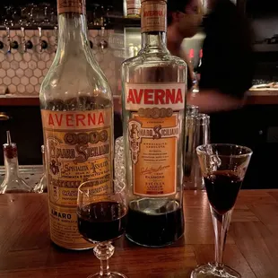 1940s vs modern averna pours