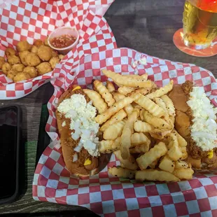 Bammy Chili Hot Dogs