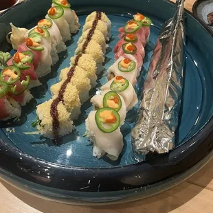 2 double D rolls/ crunchy roll/ screaming O roll