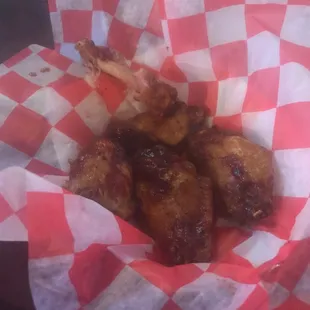 Smoked 6 piece wings very good!