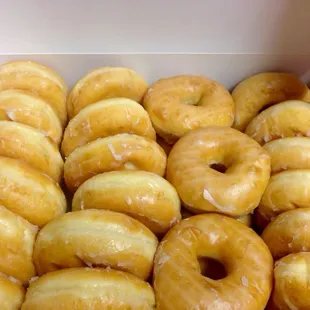 Two dozen glazed for my troops. It&apos;s a good day.