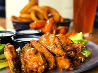 Uptown Sports Bar