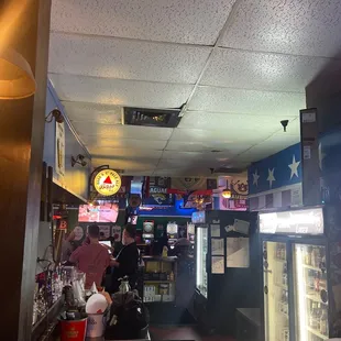 the bar area of a restaurant