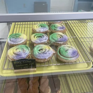 King cake donuts