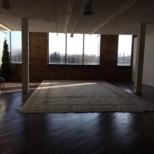 Additional lounge area on second floor