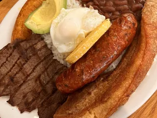 La Herradura Latin Food