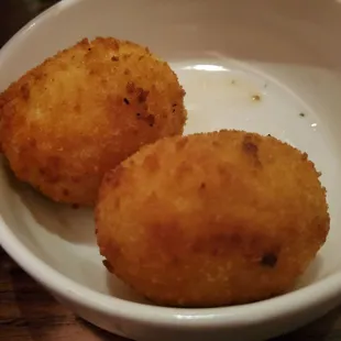Saffron &amp; fontina arancini